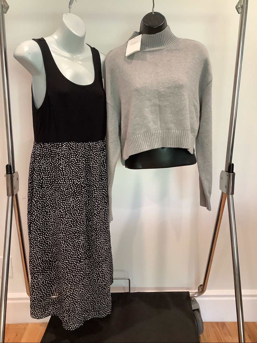 NWT Seraphine maternity/nursing dress with sweater, Size 6